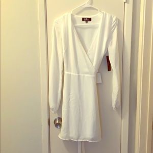 Lulus White Dress! Never worn!